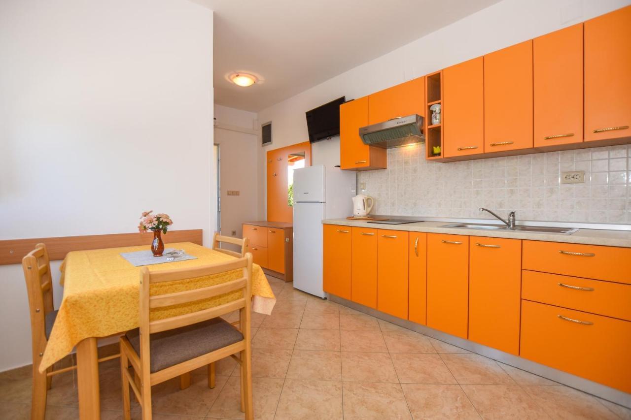 Marija Ljubica Apartman Pag Town